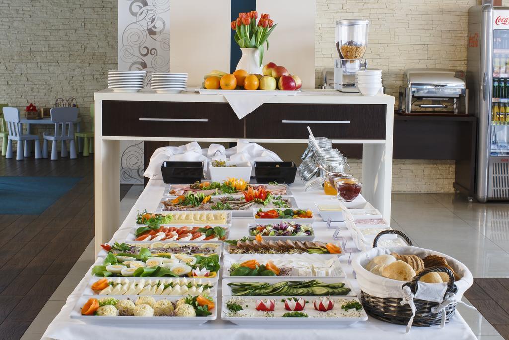 Hotel Gryf Гданьск Экстерьер фото