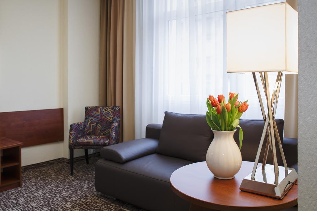 Hotel Gryf Гданьск Экстерьер фото