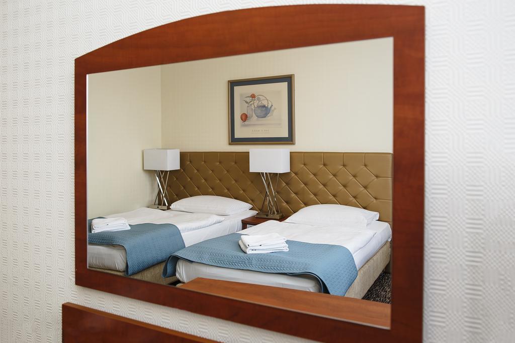 Hotel Gryf Гданьск Экстерьер фото