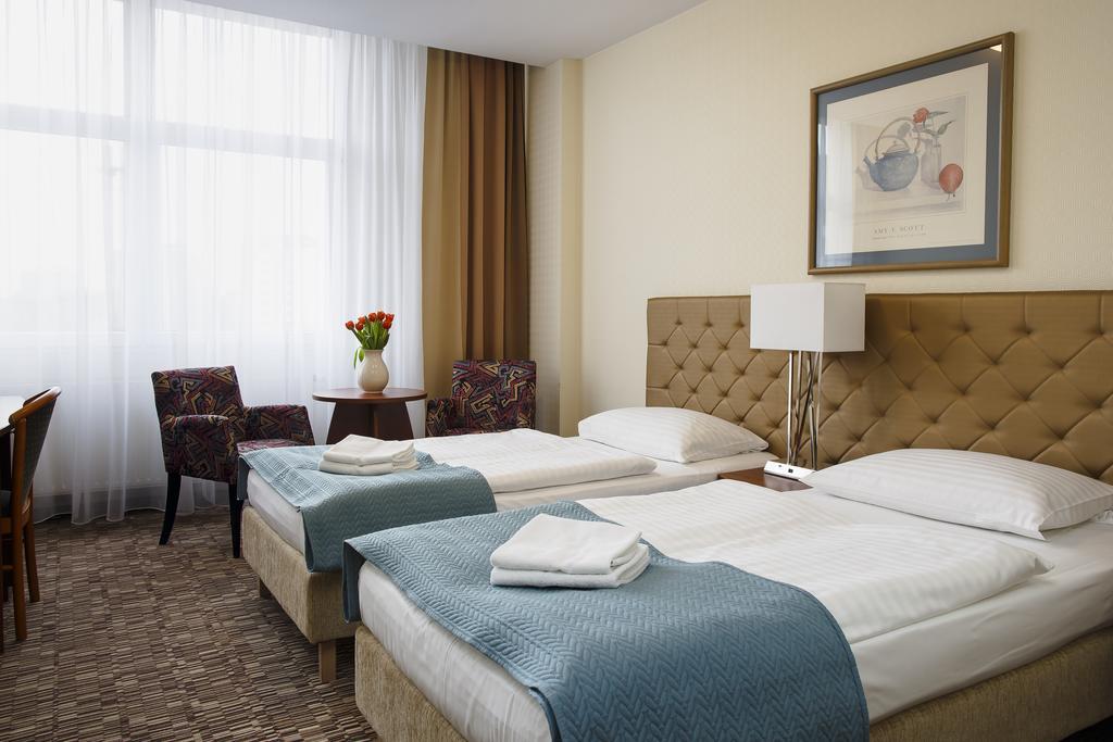 Hotel Gryf Гданьск Экстерьер фото