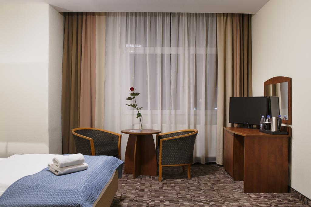 Hotel Gryf Гданьск Экстерьер фото
